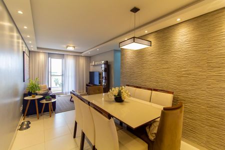 Sala de apartamento à venda com 3 quartos, 79m² em Jardim Guairaca, São Paulo