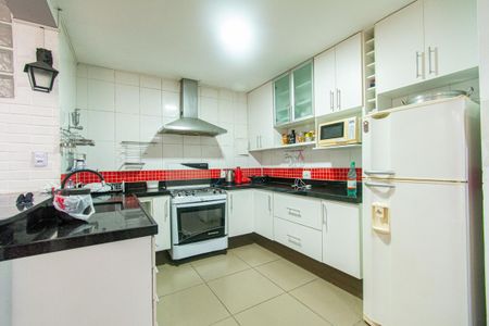 Apartamento à venda com 138m², 3 quartos e 2 vagasCozinha