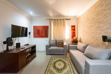 Sala  de apartamento à venda com 3 quartos, 138m² em Santa Efigênia, Belo Horizonte