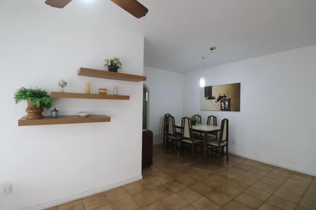 Apartamento para alugar com 82m², 2 quartos e 1 vagaSala