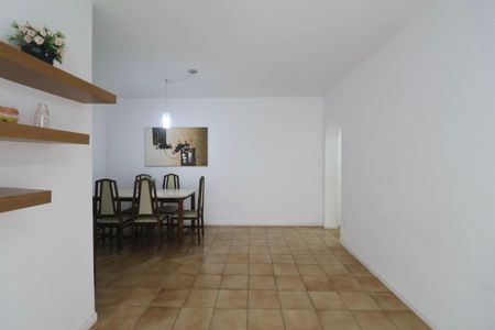 Sala de apartamento para alugar com 2 quartos, 82m² em Jardim Tres Marias, Guarujá
