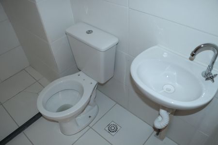 Apartamento para alugar com 48m², 2 quartos e 1 vagaBanheiro Social