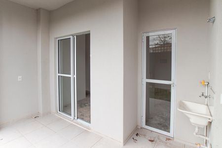 Apartamento à venda com 81m², 3 quartos e 1 vagaÁrea de Serviço
