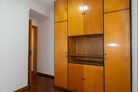 Apartamento à venda com 111m², 3 quartos e 1 vagaQuarto 2
