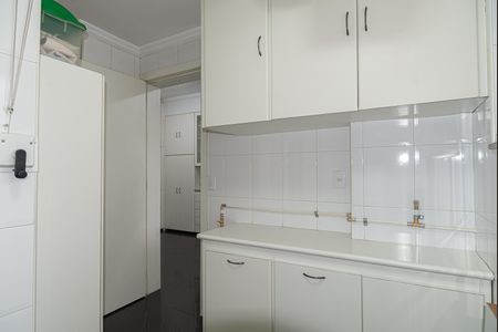 Apartamento à venda com 111m², 3 quartos e 1 vagaÁrea de Serviço