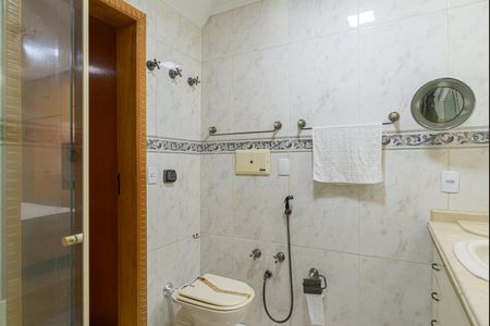 Apartamento à venda com 111m², 3 quartos e 1 vagaBanheiro da Suíte
