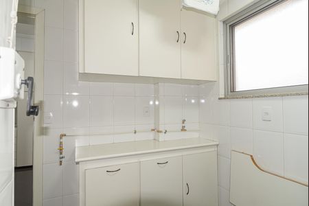 Apartamento à venda com 111m², 3 quartos e 1 vagaÁrea de Serviço