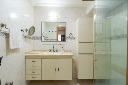 Apartamento à venda com 111m², 3 quartos e 1 vagaBanheiro da Suíte