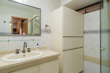 Apartamento à venda com 111m², 3 quartos e 1 vagaBanheiro da Suíte