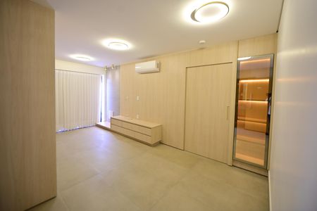 Sala de apartamento para alugar com 2 quartos, 75m² em Setor Bueno, Goiânia