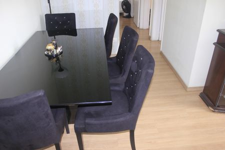 Sala de apartamento à venda com 3 quartos, 65m² em Jardim Aida, Guarulhos