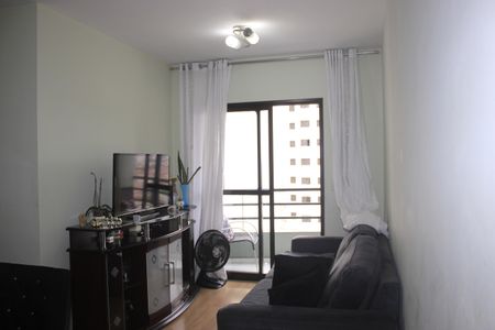 Sala de apartamento à venda com 3 quartos, 65m² em Jardim Aida, Guarulhos