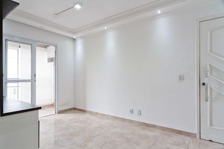 Sala de apartamento à venda com 2 quartos, 55m² em Parque Maria Domitila, São Paulo