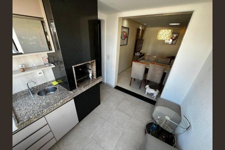 Apartamento à venda com 75m², 3 quartos e 2 vagas Apartamento à venda com 75m², 3 quartos e 2 vagasFoto 05