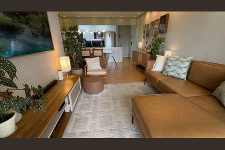 Sala de apartamento à venda com 3 quartos, 87m² em Jardim Tupanci, Barueri