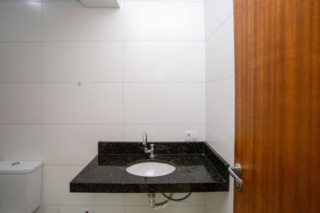 Banheiro de apartamento para alugar com 1 quarto, 90m² em Taboão, Diadema