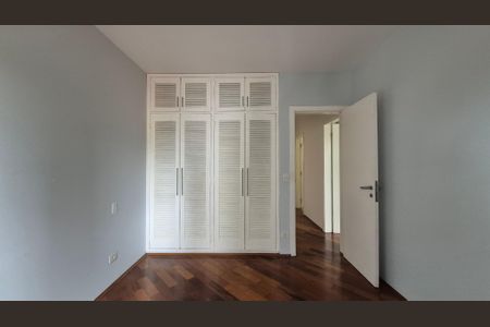 Apartamento à venda com 96m², 3 quartos e 1 vagaQuarto 2