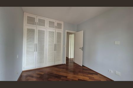 Apartamento à venda com 96m², 3 quartos e 1 vagaQuarto 2