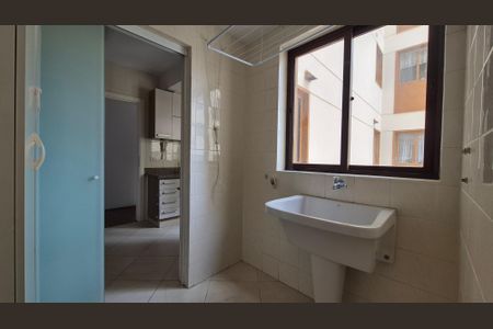 Apartamento à venda com 96m², 3 quartos e 1 vagaÁrea de Serviço
