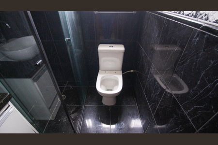 Apartamento para alugar com 58m², 2 quartos e 1 vaga Apartamento para alugar com 58m², 2 quartos e 1 vagaBanheiro Social