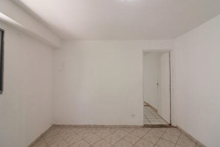 Casa à venda com 165m², 4 quartos e 2 vagasSala