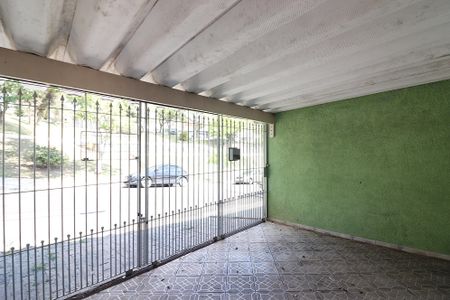 Casa à venda com 165m², 4 quartos e 2 vagasGaragem