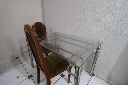 Quarto de casa para alugar com 1 quarto, 15m² em Santa Mônica, Uberlândia