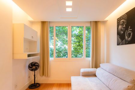 Apartamento à venda com 128m², 2 quartos e 1 vagaSala