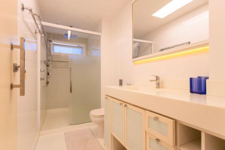 Apartamento à venda com 128m², 2 quartos e 1 vagaBanheiro