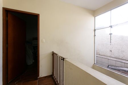 Casa para alugar com 130m², 3 quartos e 3 vagasCorredor