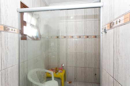 Casa para alugar com 130m², 3 quartos e 3 vagasBanheiro Social