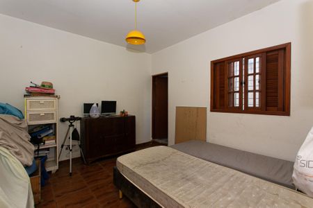 Casa para alugar com 130m², 3 quartos e 3 vagasSuíte