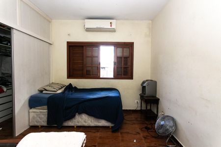 Casa para alugar com 130m², 3 quartos e 3 vagasQuarto 1