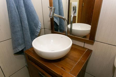 Casa para alugar com 130m², 3 quartos e 3 vagasBanheiro 2