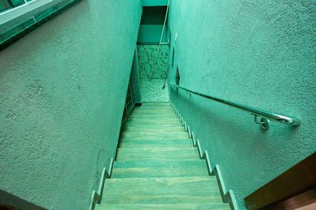 Apartamento para alugar com 61m², 2 quartos e sem vagaEscada