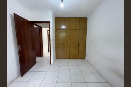 Casa à venda com 163m², 4 quartos e 2 vagas Casa à venda com 163m², 4 quartos e 2 vagasQuarto 1