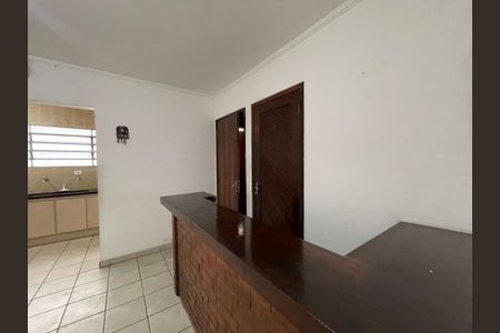 Casa à venda com 163m², 4 quartos e 2 vagas Casa à venda com 163m², 4 quartos e 2 vagasDespensa