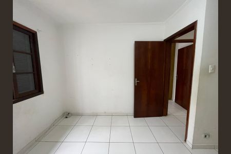 Casa à venda com 163m², 4 quartos e 2 vagas Casa à venda com 163m², 4 quartos e 2 vagasQuarto 1