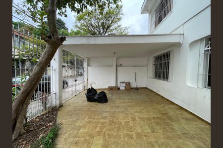 Casa à venda com 163m², 4 quartos e 2 vagas Casa à venda com 163m², 4 quartos e 2 vagasGaragem