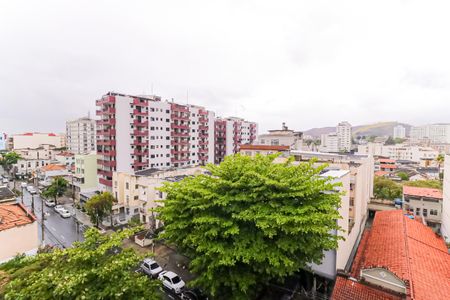 Apartamento à venda com 58m², 1 quarto e 1 vagaQuarto vista