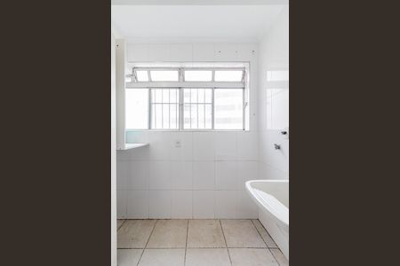 Apartamento à venda com 74m², 2 quartos e 1 vagaÁrea de Serviço