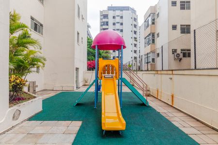 Apartamento à venda com 74m², 2 quartos e 1 vagaÁrea comum - Playground