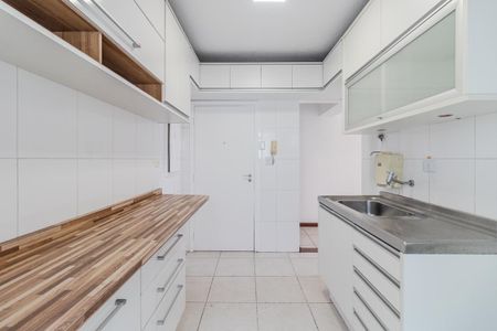 Apartamento à venda com 74m², 2 quartos e 1 vagaCozinha