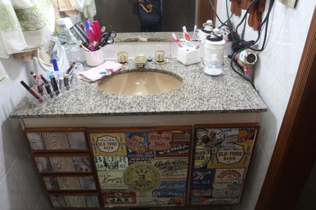 Casa à venda com 192m², 3 quartos e 4 vagasBanheiro da Suíte 1