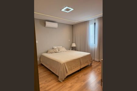 Casa à venda com 230m², 3 quartos e 2 vagasQuarto