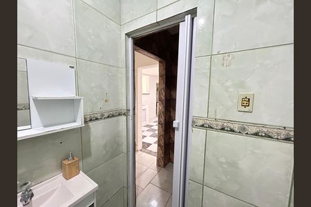 Casa para alugar com 75m², 2 quartos e sem vagaBanheiro