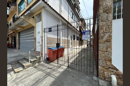 Casa para alugar com 75m², 2 quartos e sem vagaFachada