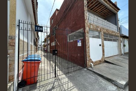 Casa para alugar com 75m², 2 quartos e sem vagaFachada