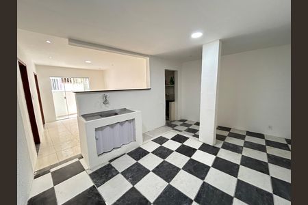 Casa para alugar com 75m², 2 quartos e sem vagaCozinha