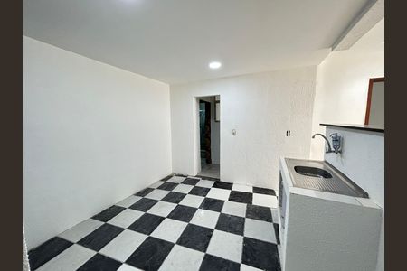 Casa para alugar com 75m², 2 quartos e sem vagaCozinha